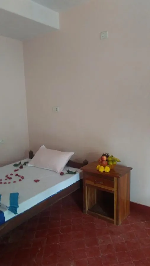 בית אירוח דירות טריואנדרום Thriphala Ayurveda Yogashram